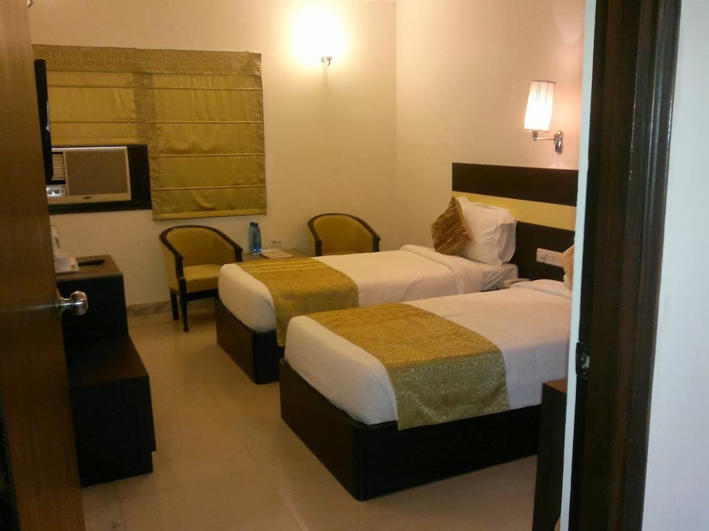 Hotel Empire Regency ชัยปุระ ภายนอก รูปภาพ