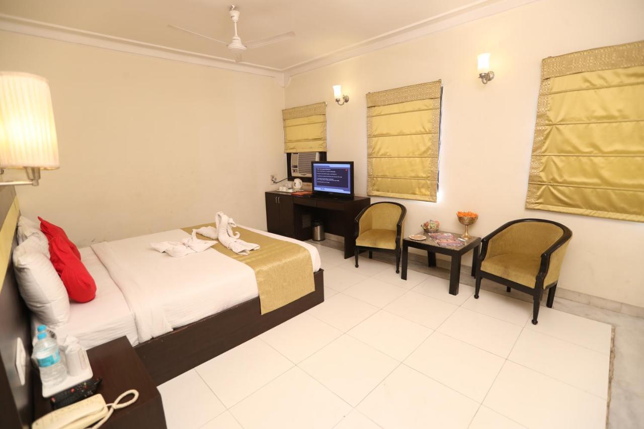 Hotel Empire Regency ชัยปุระ ภายนอก รูปภาพ