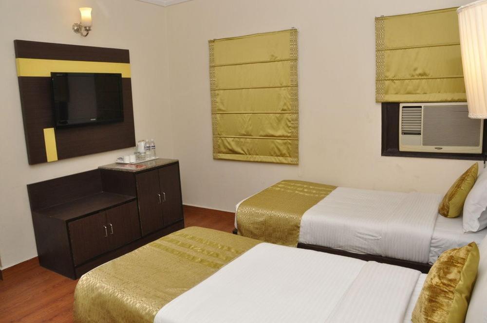 Hotel Empire Regency ชัยปุระ ภายนอก รูปภาพ